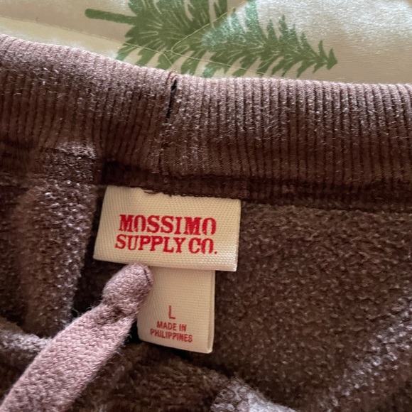 Sweatpants 3/4 length size L  by MOSSIMO - Picture 7 of 9